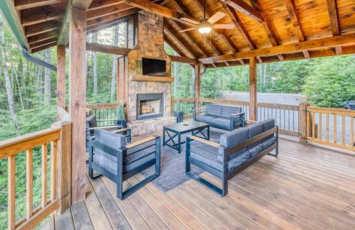 Pineview Escape - Hot Tub - Views - Arcades - Foto 26