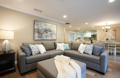 Fantastic 6 bedroom, 4.5 bath home (4 master Suites), pool home - Foto 10