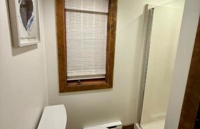 Hot Tub & Firepit Near Ski Resorts & Cozy Modern Cabin - Foto 3