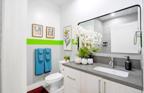 A - 3BR NoHo Pad with Patio - Sleeps 12 - Free Parking - 15m to Universal - FIFA World Cup SoFi - Foto 27