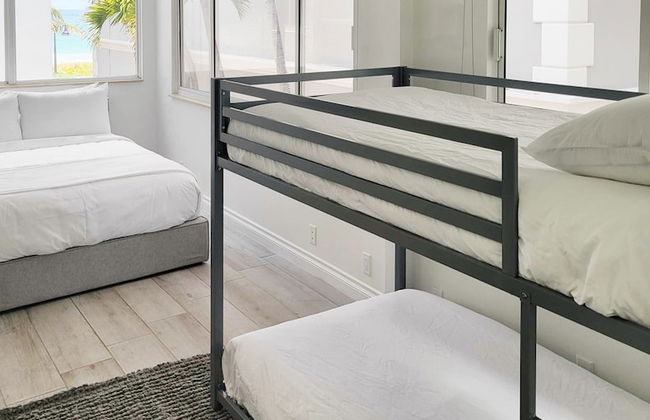 Sea Breeze by Avantstay Across From Fort Lauderdale Beach Pool Out Door Dining Fire pit - Foto 27