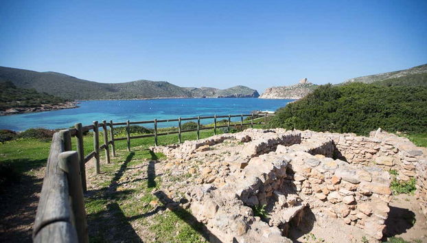 Excursión a Cabrera y la Cueva Azul en barco - Foto 4