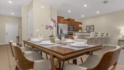 Upstay Family Home w Resort Access & Private Pool - Foto 3