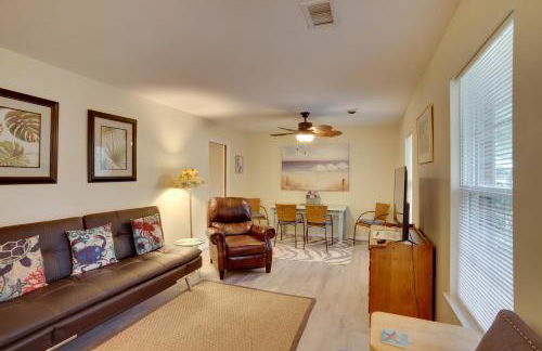 Downtown Home with Yard and BBQ - 6 Mi to Downtown! - Photo 4