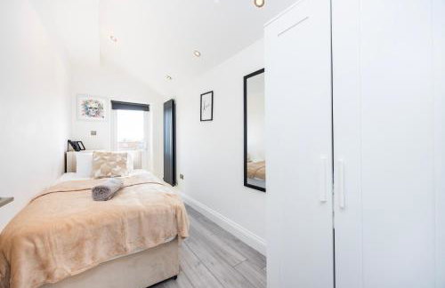 Modern 3 Bedroom Apartment with Ensuite - Foto 6