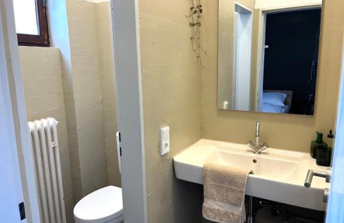 Stilvolle Erdgeschoss-Wohnung: Gemütlich eingerichtet mit eigenem Eingang - Photo 2