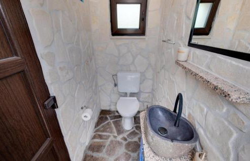 Awesome Home In Igrisce With Wifi - Foto 28