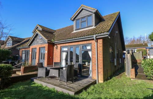 Rookley Lake Cottage - Foto 1