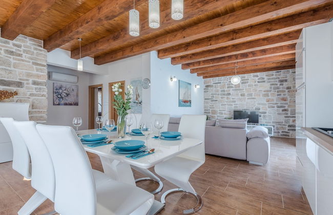 Modern Villa in Sukosan With Private Swimming Pool - Foto 9