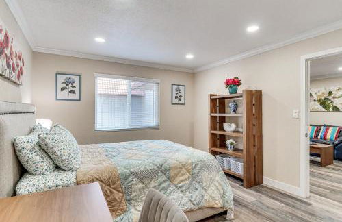 Shop, Hike and Sip Wine Pleasanton Gem with Balcony! - Foto 12