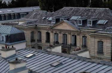 Beautiful apartment terrace Invalides and fireplace - Foto 4