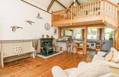 St Marks School House - Photo 9