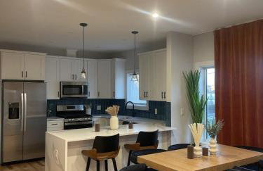 4br 5ba 4 Car Parking Bonus Rm and Back Yard - Foto 49