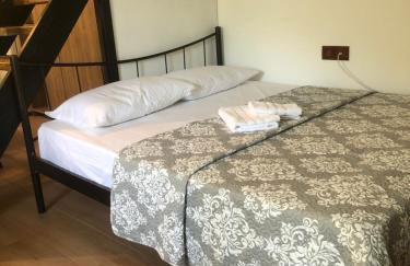 Emmeleia's - Photo 14