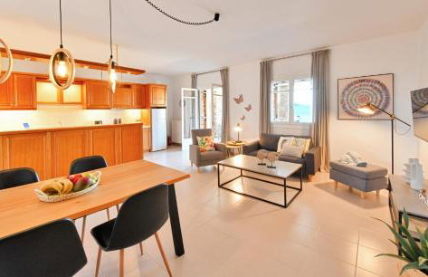 Amazing 2 bedroom apartment overlooking the Marina of Vourkari - Foto 8