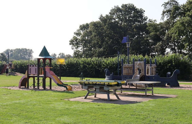 Lodge in Duinhoeve Near Dunes & Playground - Photo 11