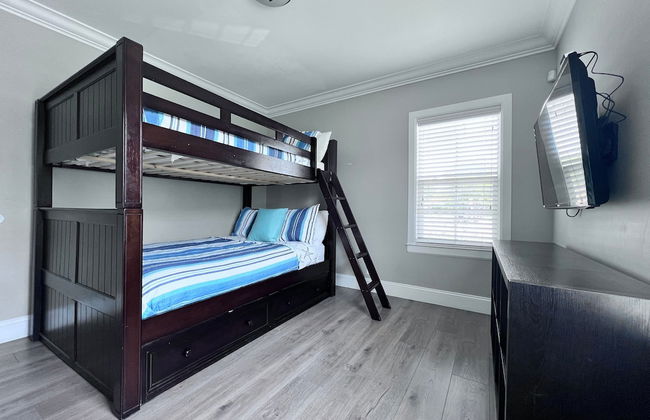 Designer decorated 6 bedroom pool house - Foto 5