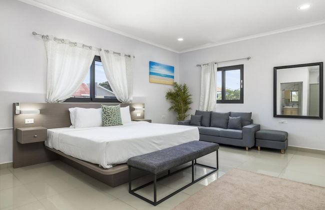 NEW 4br4ba Villa Across of Palmbeach w Pvt Pool - Foto 13