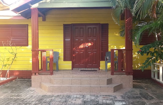 Deano's Cottages - Photo 70