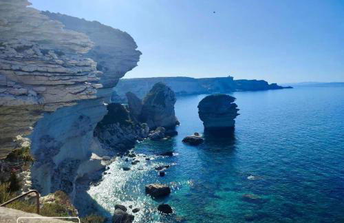 Duplex vue mer EXCEPTIONNELLE en Corse du sud proche plage - le 180Corse - Foto 56