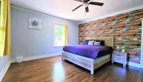 King bed and Queen Sofa bed / room TV Wifi - Foto 5