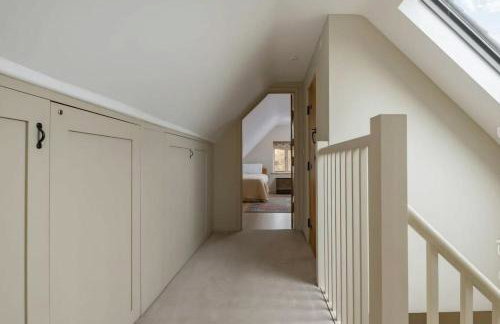 Converted Cotswold Barn in Chedworth - Tranquil Escape, Sleeps 4 - Foto 13