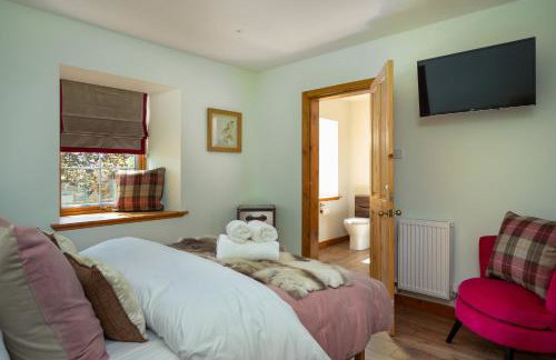 The Eagle's Nest - large house with hot tub and sauna - Foto 25