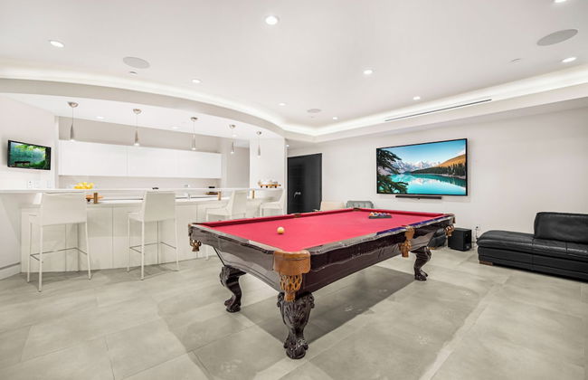 Zorada - Private Hollywood Hills Luxury With Endless Amenities and City Views - Photo 43