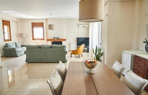 Luxury Maisonette with Pool - Foto 19