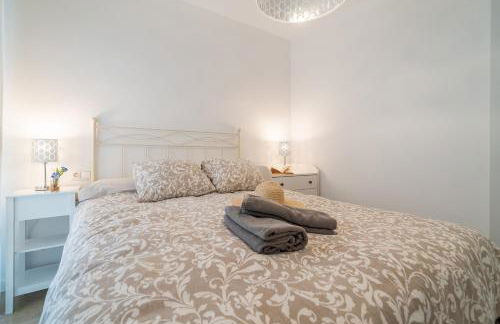 Casa Playa Guadalmar, beautiful apartment in front of the sea, wifi, AC, smart TV, Private parking - Photo 16