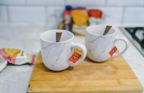 Oxford House by YourStays - Cosy Home in the Suburb of May Bank - Foto 21