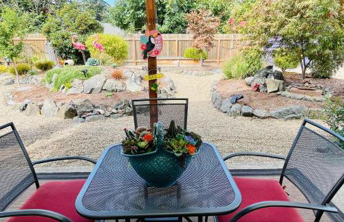 Colorful 50's Ranch in the Heart of Eugene - Foto 60