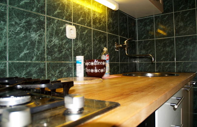 Step Away From The Beach 1-bedroom Apartment Lolov - Photo 10