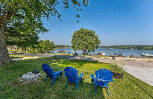 Delavan Retreat with Patio on Turtle Lake! - Foto 25