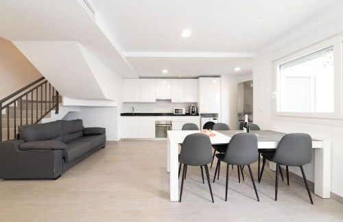 Hogar luminoso y amplio cerca del Mediterráneo - Photo 5