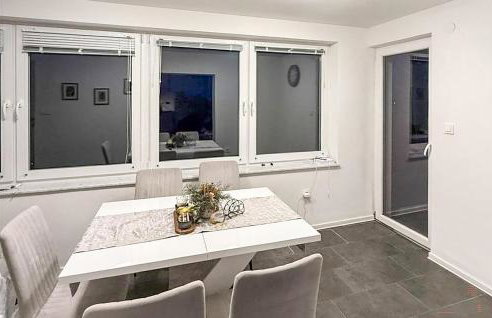 1 Bedroom Gorgeous Home In Vlaskovec - Foto 12