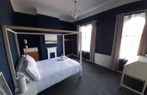 Chic 5 double bedroom house - 15 min to Manchester - Foto 66