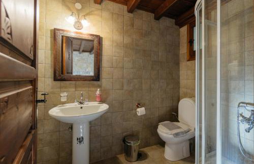 Τα Πέτρινα της Ελάτης - Petrina Elatis - Foto 40