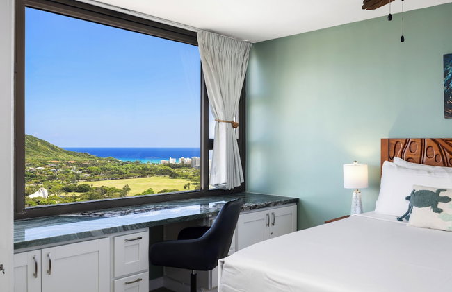 Diamond Head and Ocean views with King Bed and Parking - Photo 79