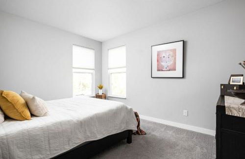 Modern 5 BR -Cul-de-sac -Hot Tub -Ping Pong - Foto 9