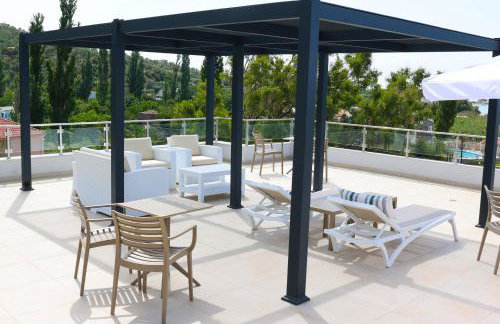 Ocean View Studios and Luxury Rooms - Foto 17