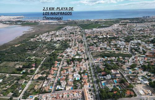 Bungalow in Lago Jardin I, LosBalcones,Torrevieja Luxury StayOrihuelaCosta #PRP006 - Foto 32