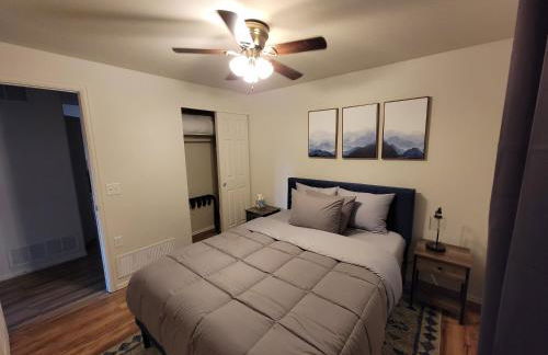 Gorgeous Pikes Peak Views, Fireplace & 3-Bedrooms - Foto 28