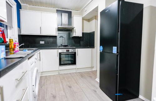 Mayfield House - Photo 24