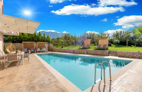 Allas Villa Heated Pool - Photo 4