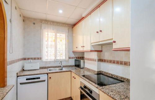 Pretty Bungalow With Private Garden - Foto 15