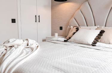 Luxe at the Clouds of Madrid! Atico C Fuencarral - Photo 3