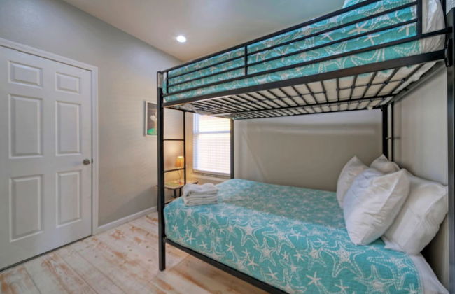 Big Trout by Avantstay Group Getaway w Dock - Foto 21