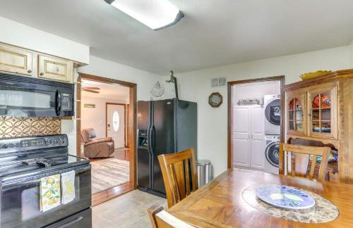 Port Clinton Home Hot Tub, Steps to Portage River - Foto 7