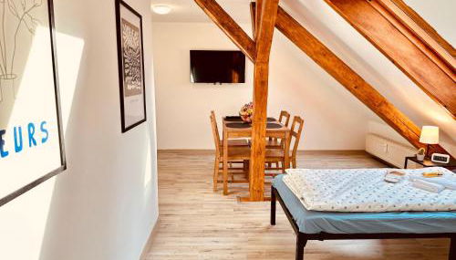 Apartment im Zentrum - Nähe Restaurant & Waschsalon - WLAN, Parkplatz, Bad & mehr - Foto 5